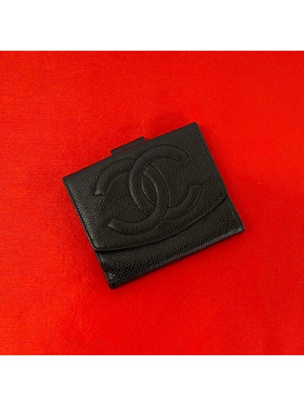 Chanel Vintage CC Logo Caviar Leather Bifold Wallet Mini Black